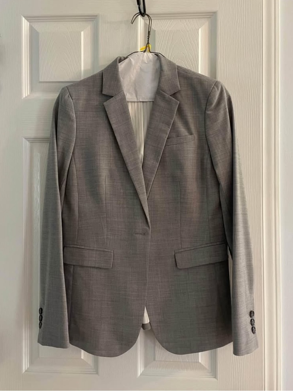 Classic Women’s Gray Suit Blazer - Modern Tailored Fit